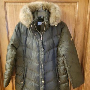 Michael Kors Water Resistant Puffer Jacket with Faux Fur Trim XL Dark Green